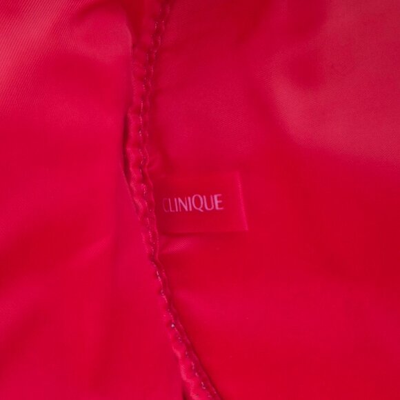 Clinique Candy Swirl Train Case Round Makeup Travel Case - Picture 8 of 11